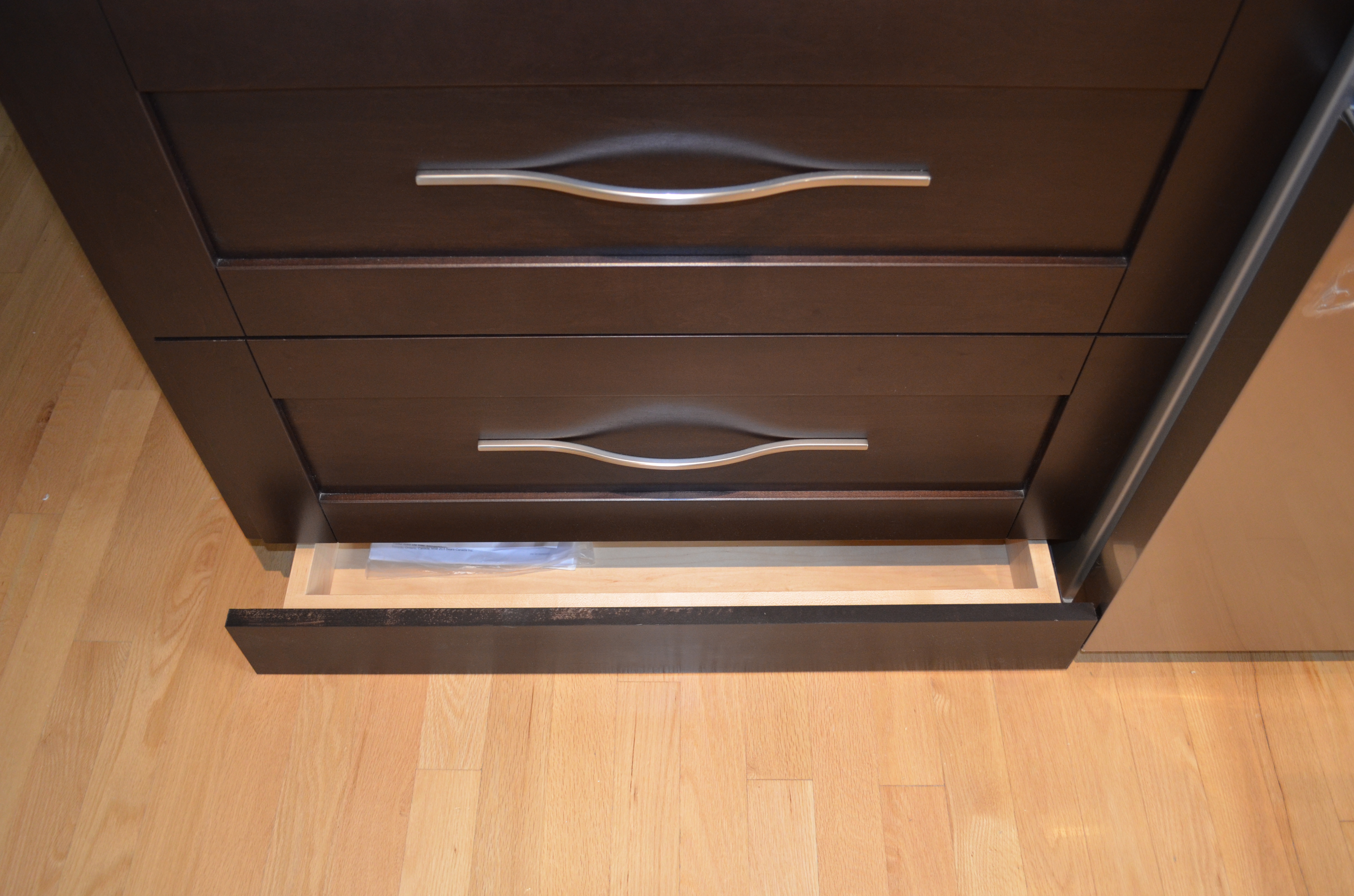 espresso maple kitchen renovation Ottawa